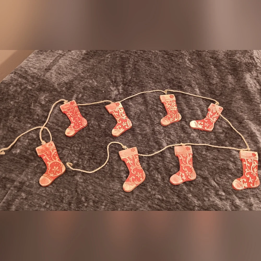 Christmas Rustic Wooden Red Stocking Garland